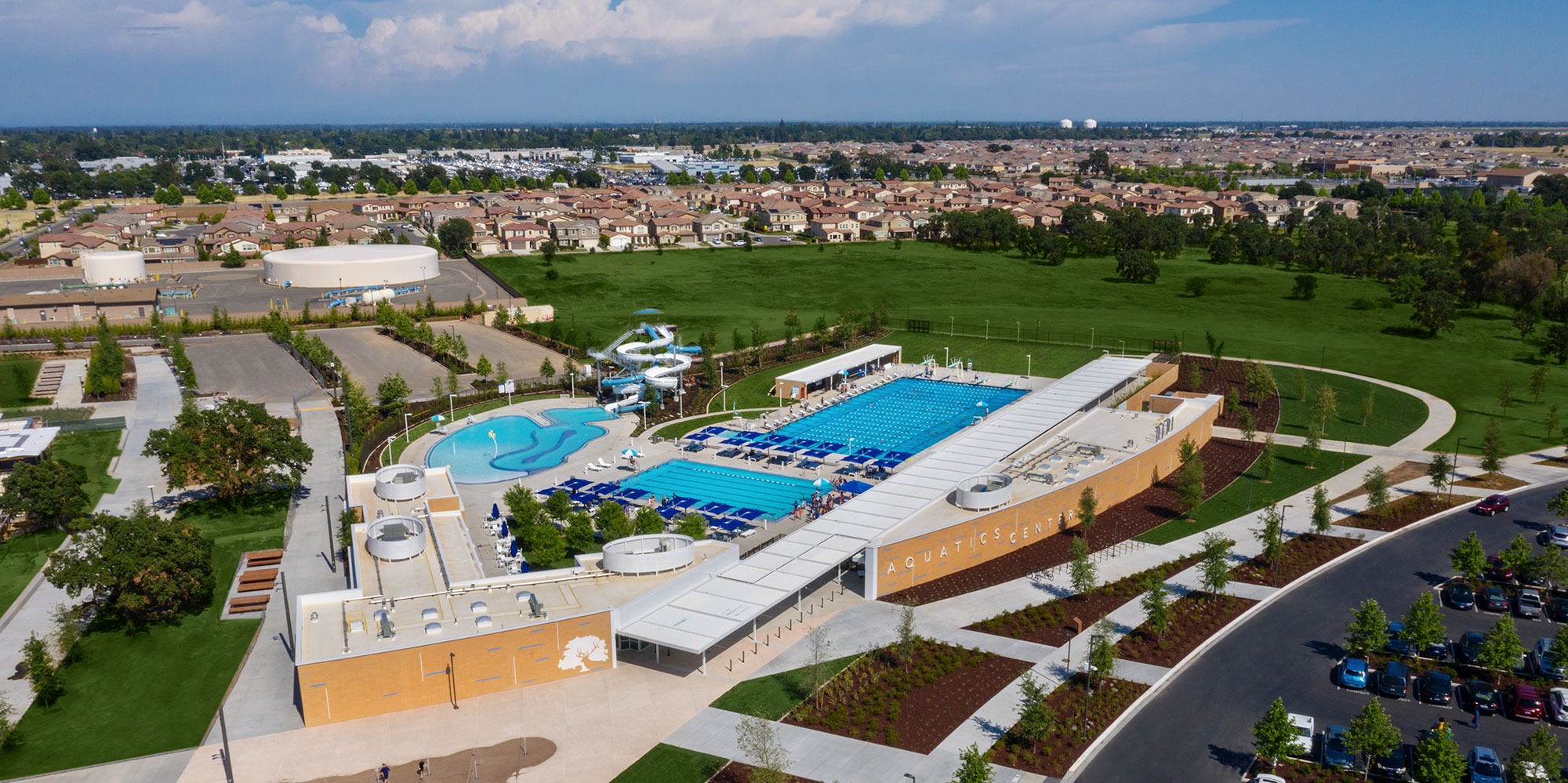 Splash Pad and Recreation Pools at Elk Grove Aquatics Center