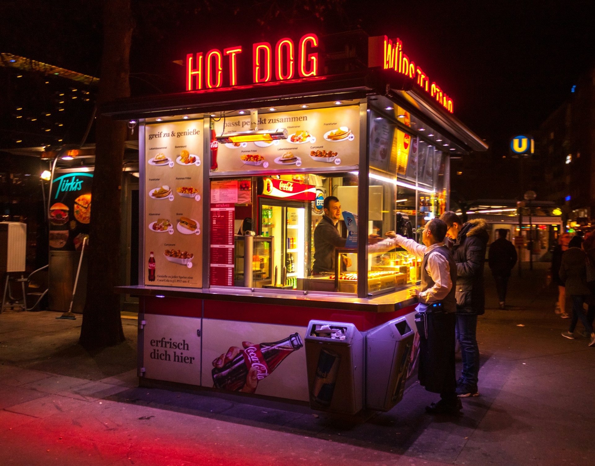 Celebrate National Hot Dog Day 2025: Elk Grove’s Guide to Great Eats